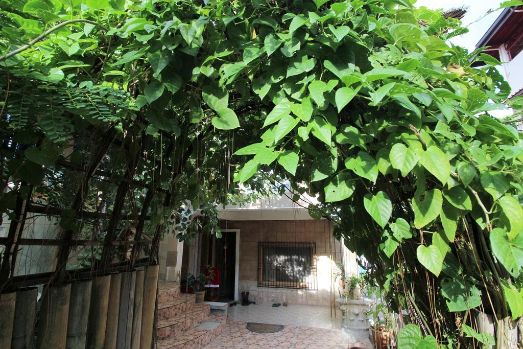 บลู แบมบู โฮเต็ล Hotel Balabag  ภายนอก รูปภาพ