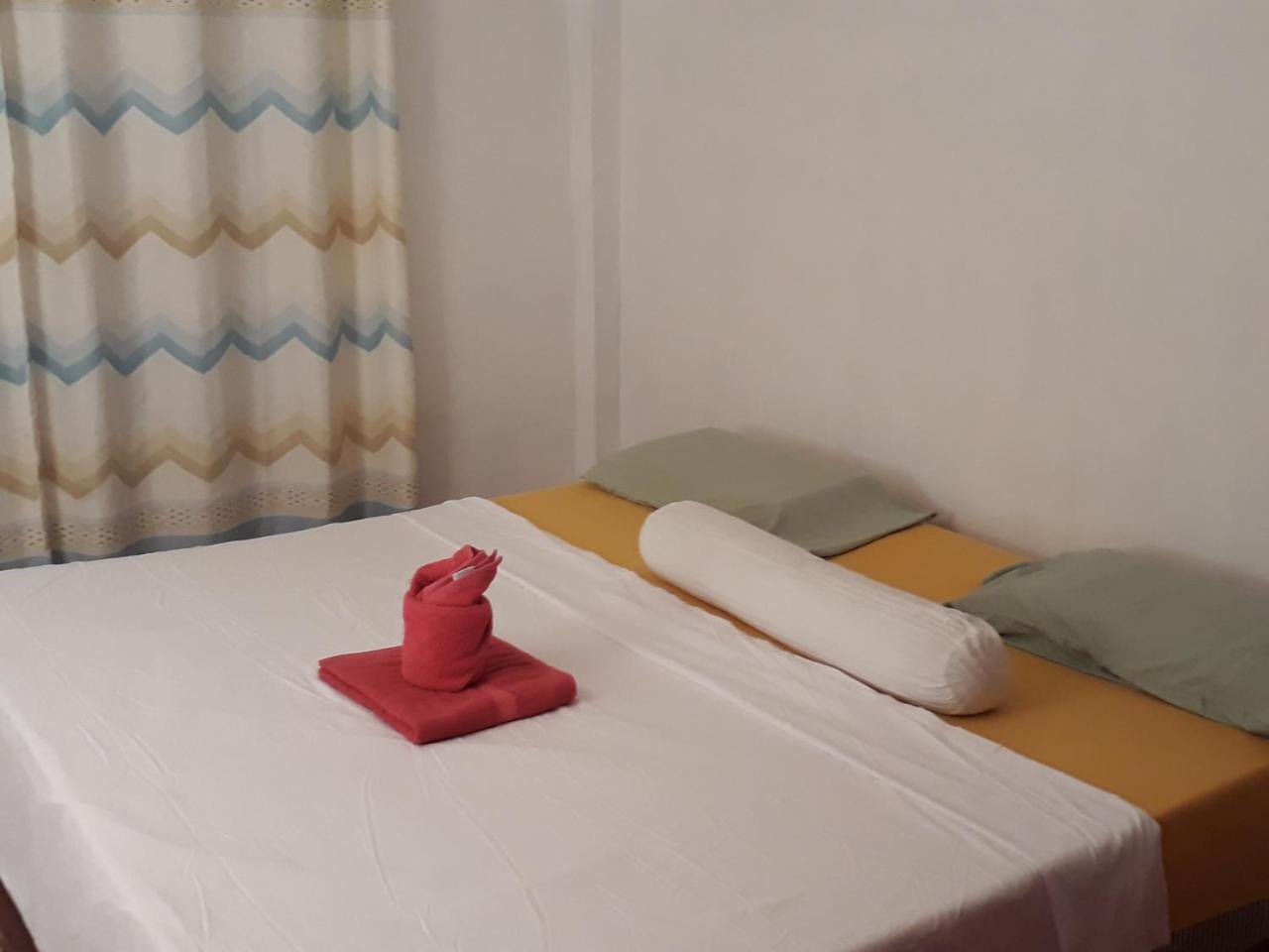 บลู แบมบู โฮเต็ล Hotel Balabag  ภายนอก รูปภาพ